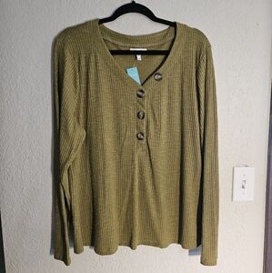 New with tags Maurices Henley long sleeve shirt